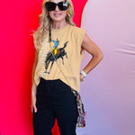Model wearing the leopard clear purse with gold chain strap.