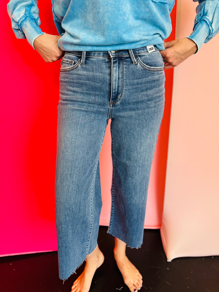 Judy Blue cropped raw hem high waisted classic jeans