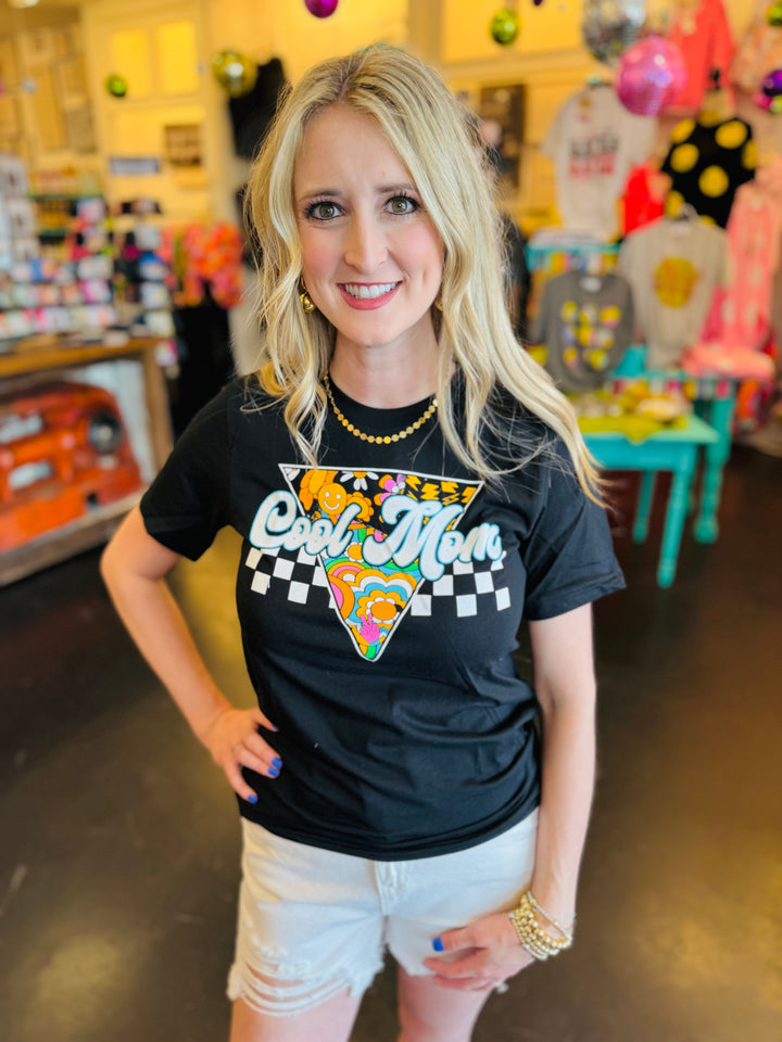 Cool Mom Throwback Tee