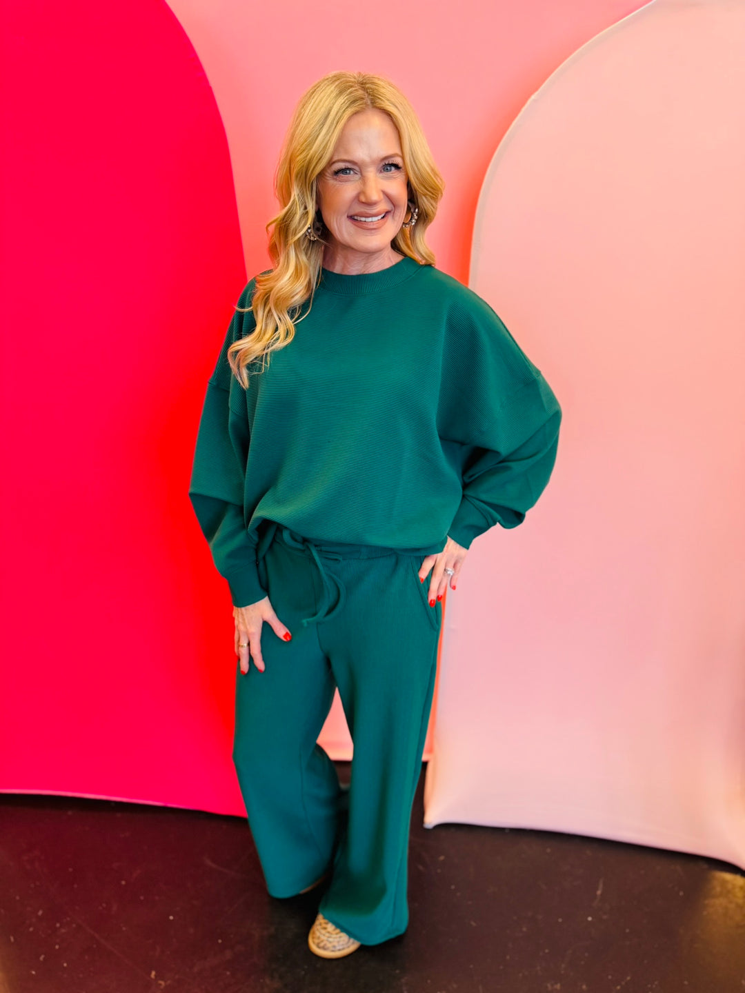 Hunter green ribbed pullover pant set
