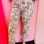 Floral print jeans with vintage wash and soft stretch fabric
