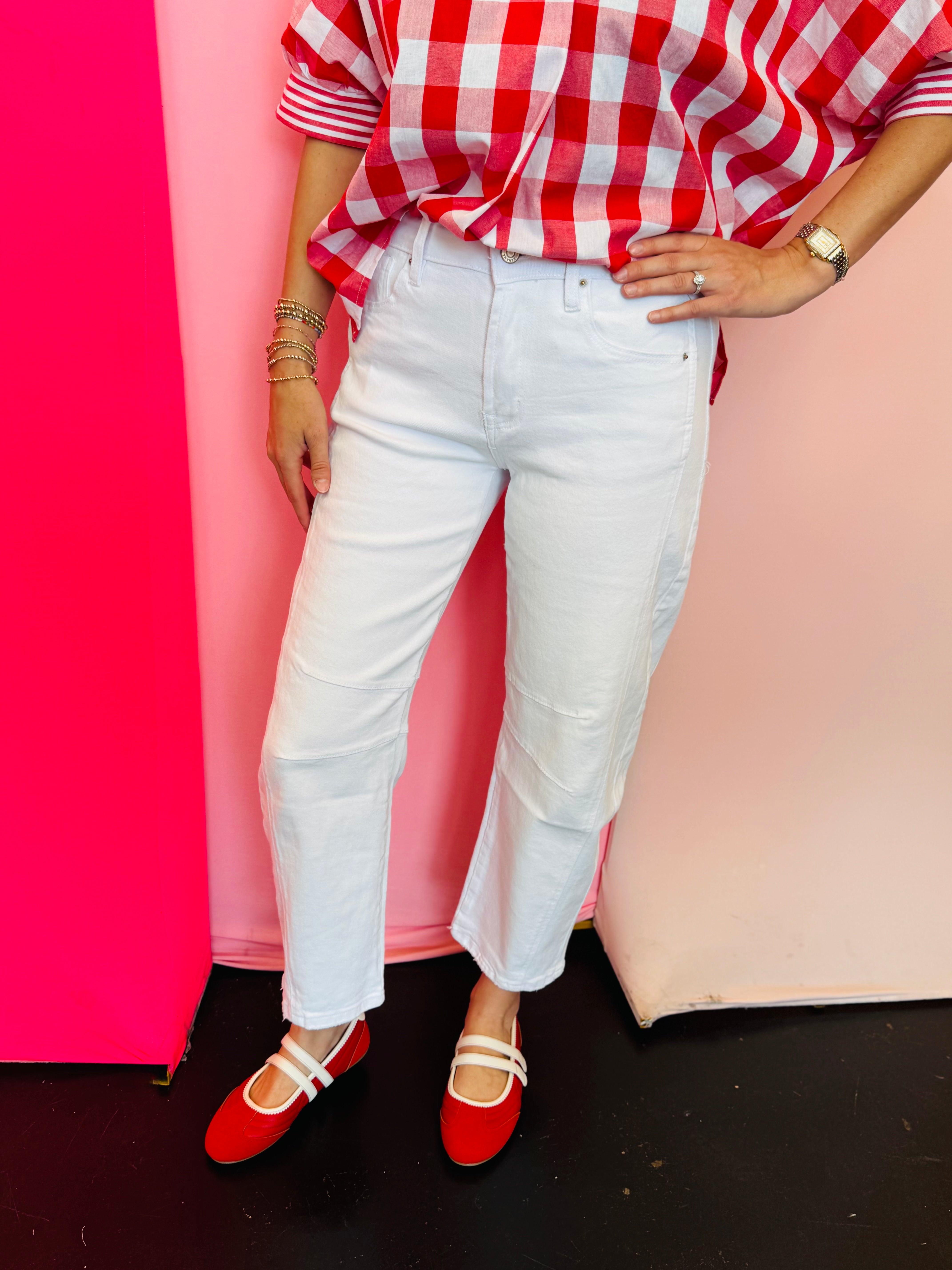 White barrel leg denim pants with relaxed fit and stretch fabric