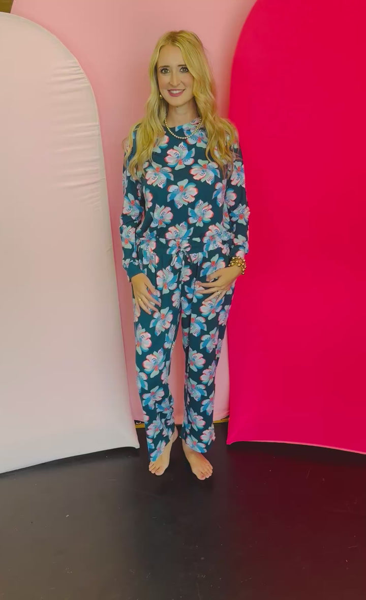 Annie Center Stage Pajama Set