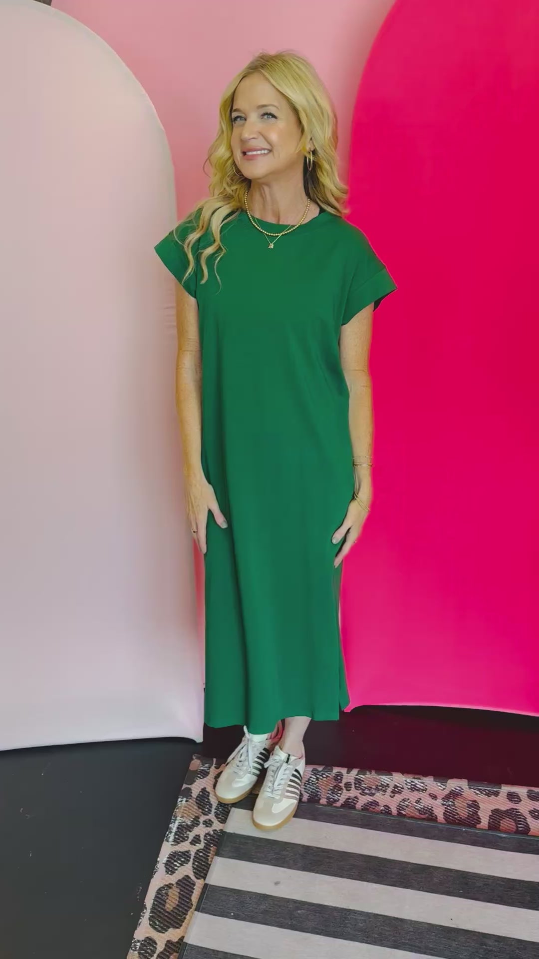 Dark Green Short Sleeve Midi Dress